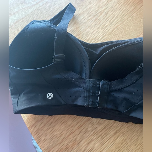 Lululemon Sports Bra 36E - Picture 3 of 4